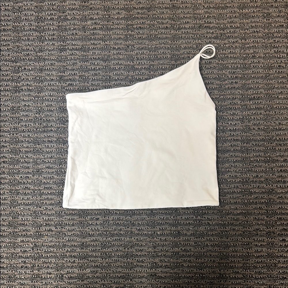 SOLD DO NOT PURCHASE Babaton White Asymmetrical Fitted Tank Top